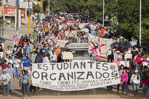 De Oaxaca-teachersstaking van 2006: een protest tegen neoliberaal beleid en de verdediging van autonomie